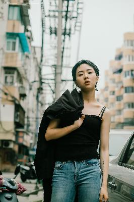 内衣办公室动漫